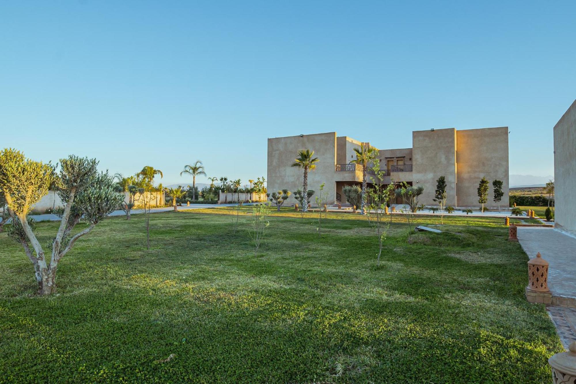 Sumahan Suites & Spa Tazrou 外观 照片